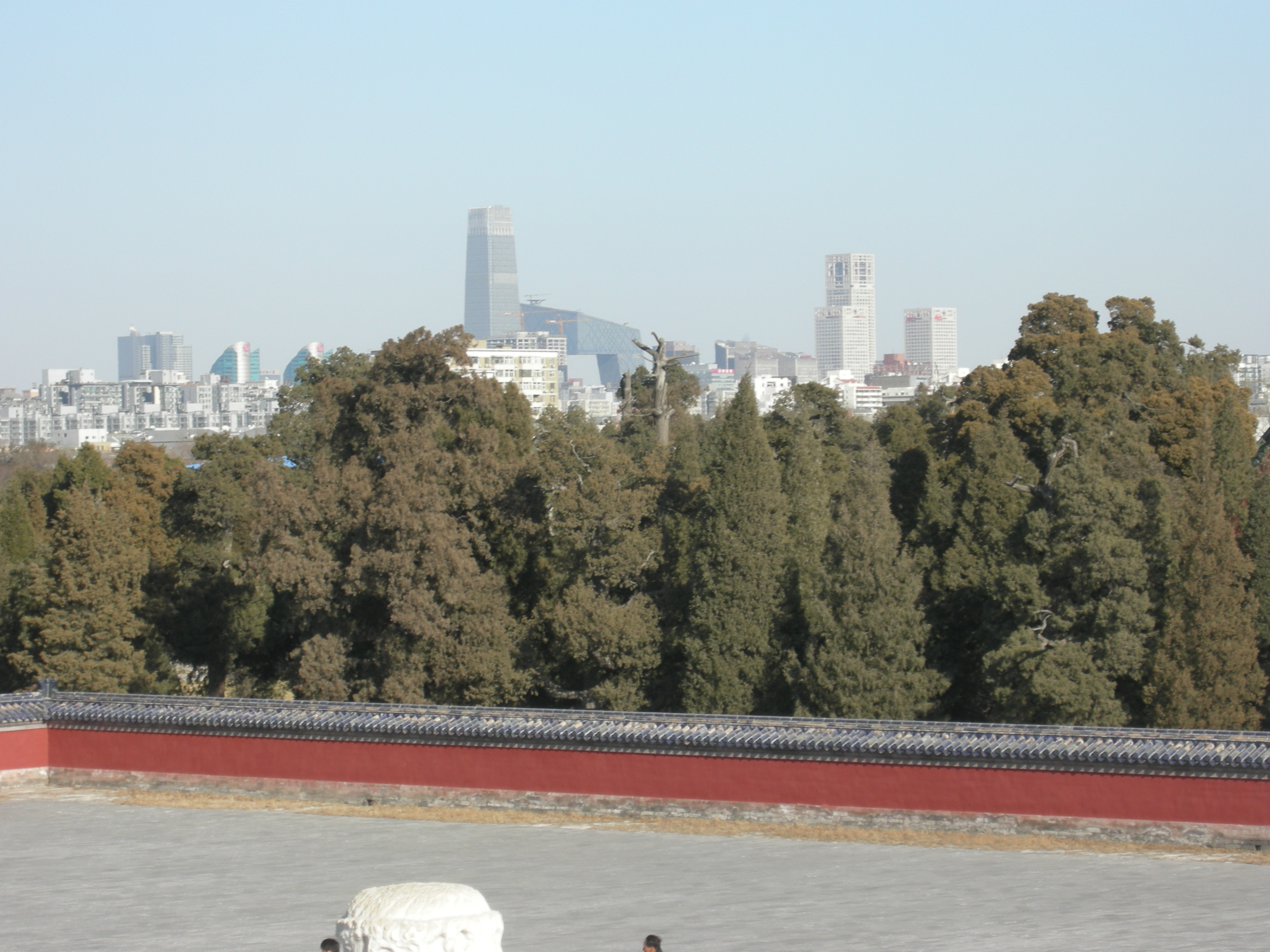 La vista verso i grattacieli del centro di Pechino